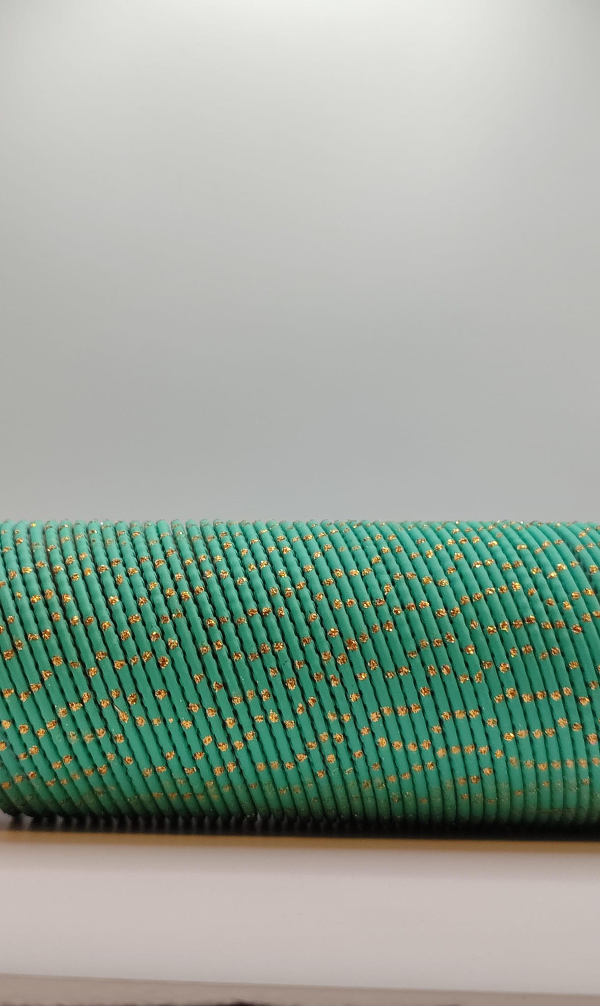 Light green gold crystal